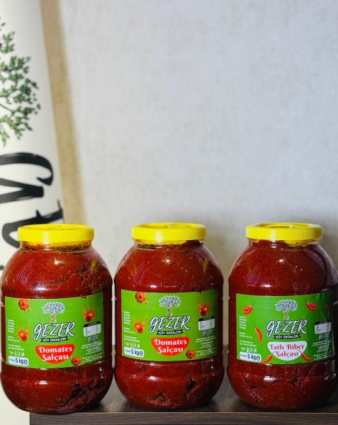 10 KG DOMATES SALÇASI-5 KG TATLI  BİBER SALÇASI